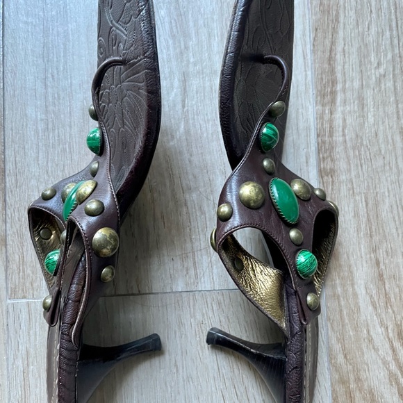 BCBG Max Azria Elegant Gladiator Sandals 8 - Picture 7 of 8